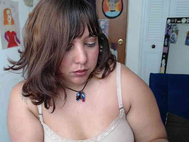 NanaBela webcam