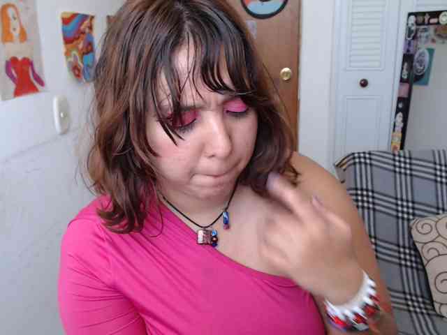 NanaBela webcam
