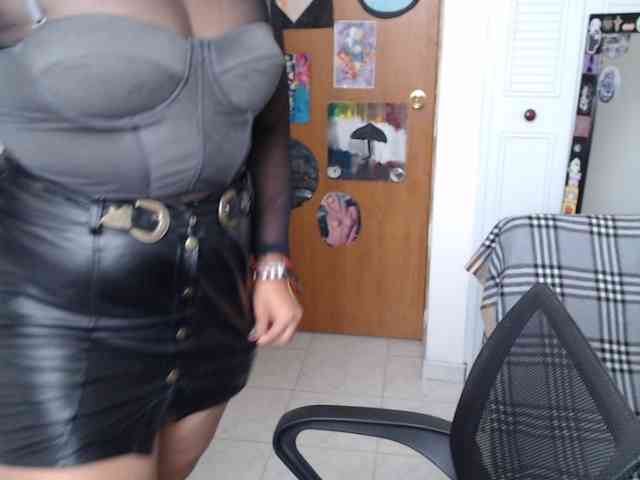 NanaBela webcam