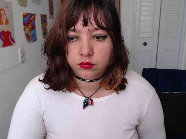NanaBela webcam