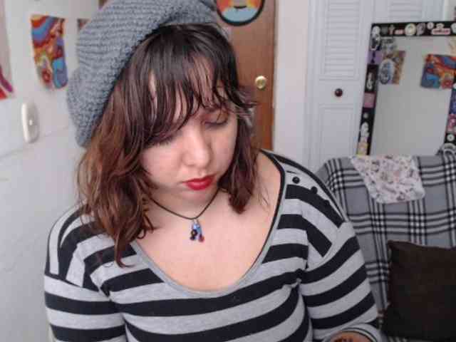 NanaBela webcam