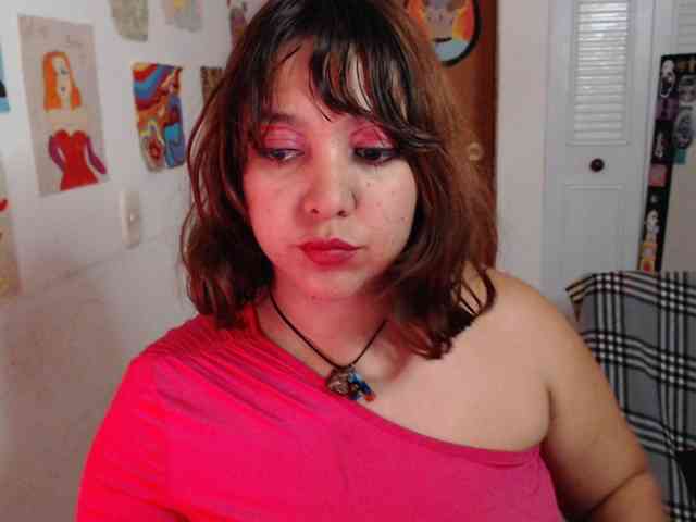 NanaBela webcam