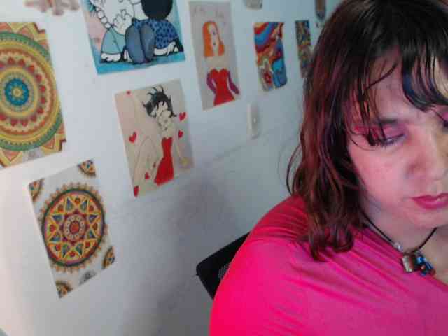 NanaBela webcam