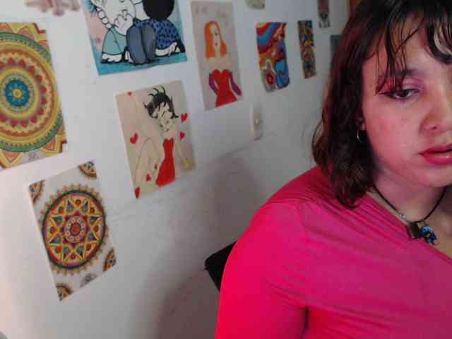 NanaBela webcam