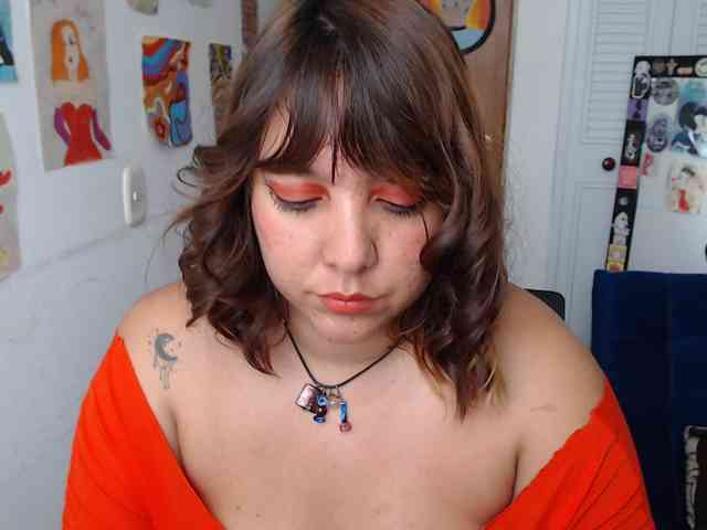 NanaBela webcam