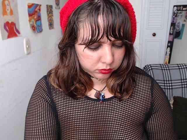 NanaBela webcam