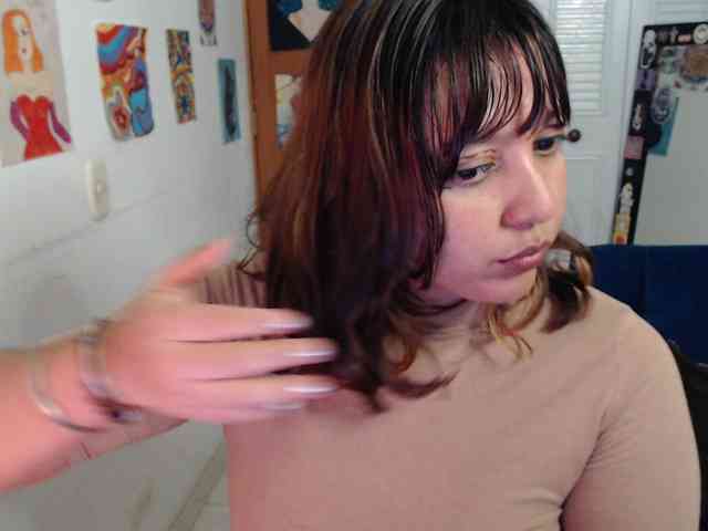NanaBela webcam