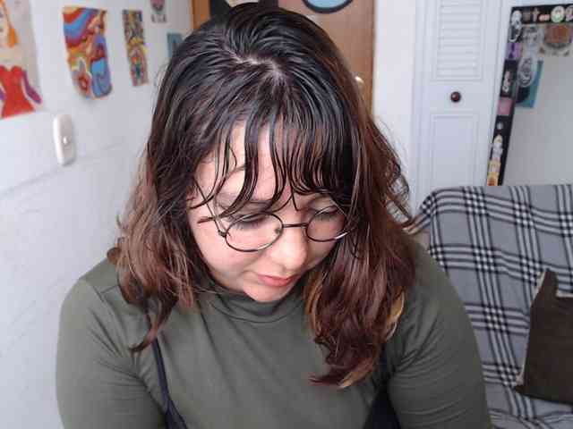 NanaBela webcam