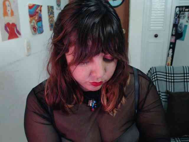 NanaBela webcam