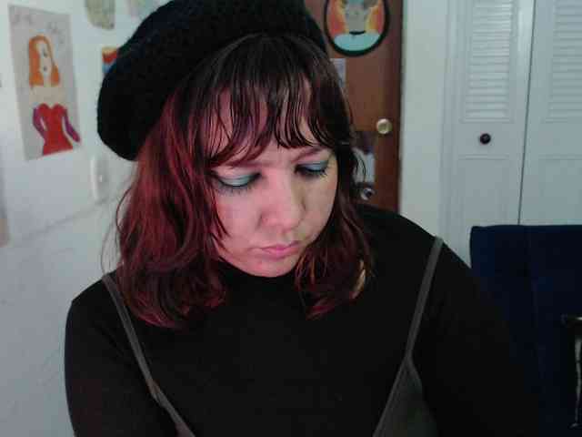 NanaBela webcam