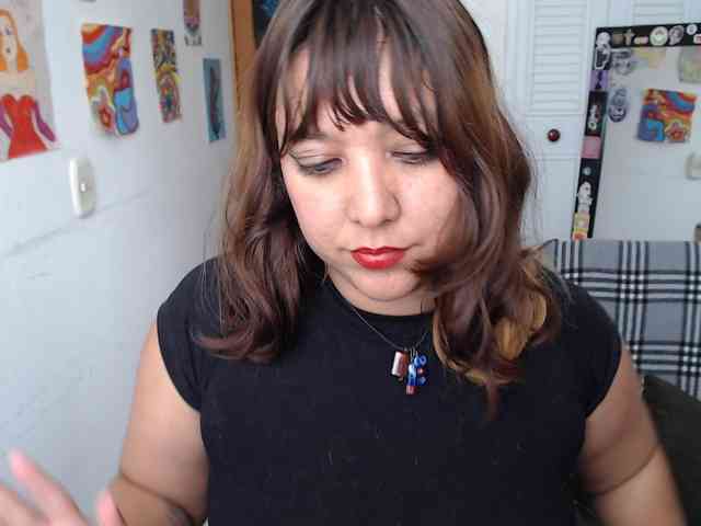NanaBela webcam