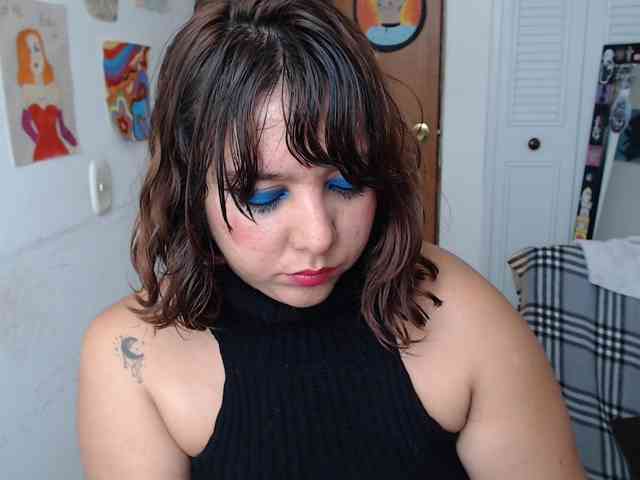 NanaBela webcam