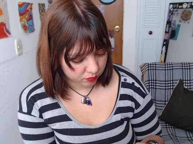 NanaBela webcam
