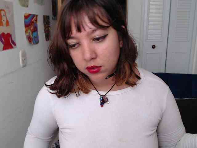 NanaBela webcam