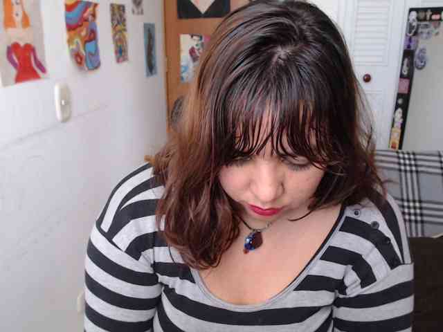 NanaBela webcam
