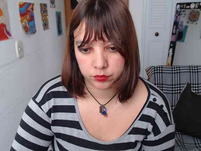 NanaBela webcam