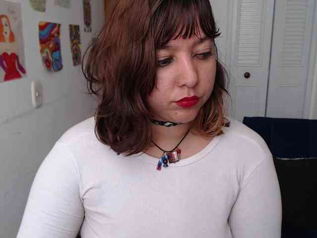 NanaBela webcam