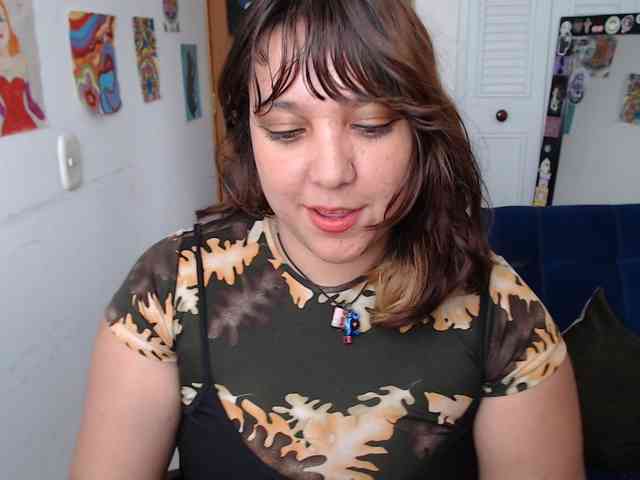 NanaBela webcam