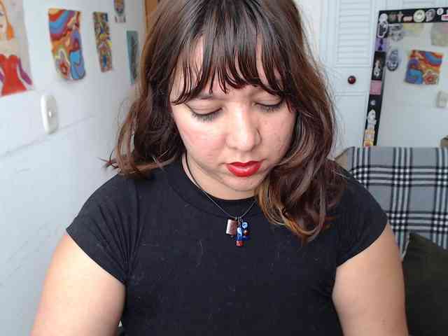 NanaBela webcam