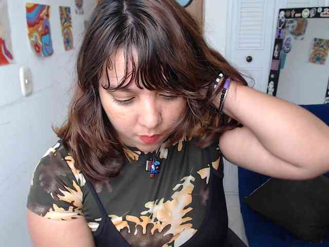 NanaBela webcam