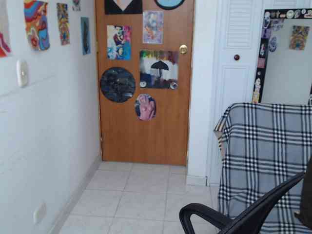 NanaBela webcam