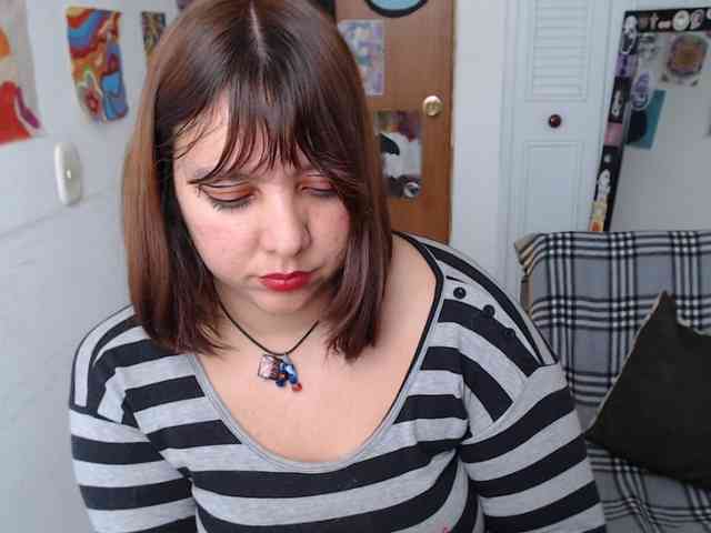 NanaBela webcam