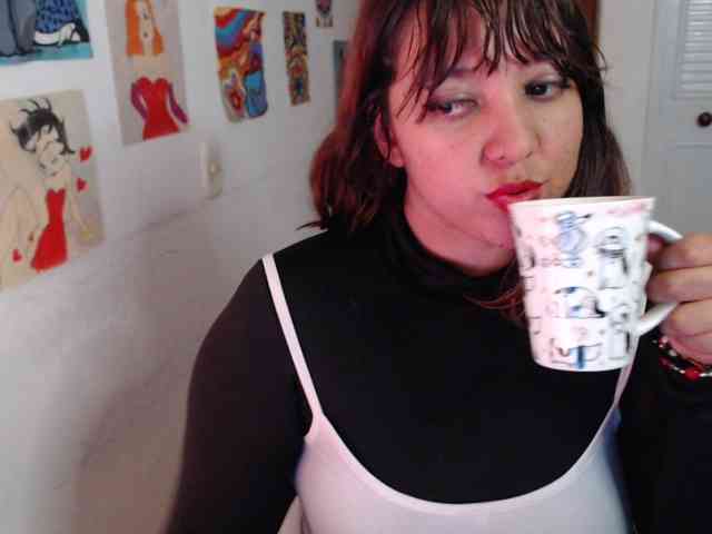 NanaBela webcam