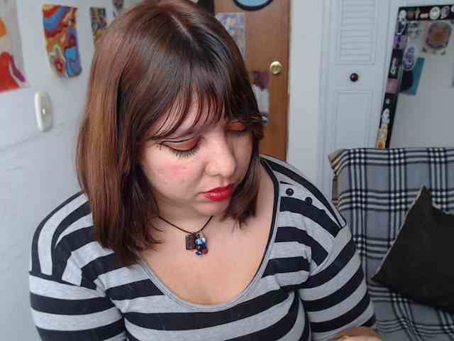 NanaBela webcam