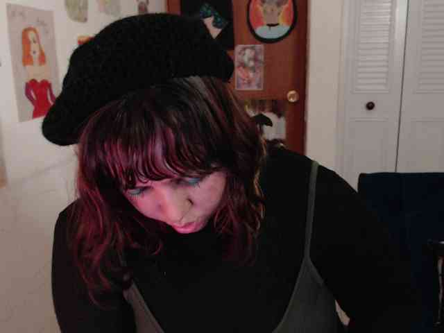 NanaBela webcam