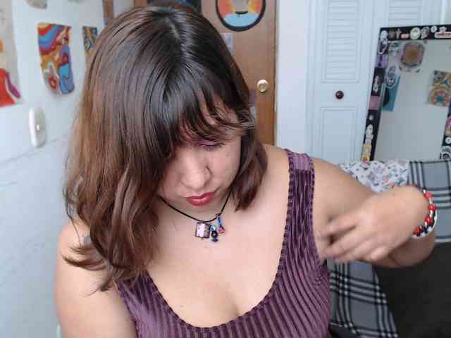 NanaBela webcam