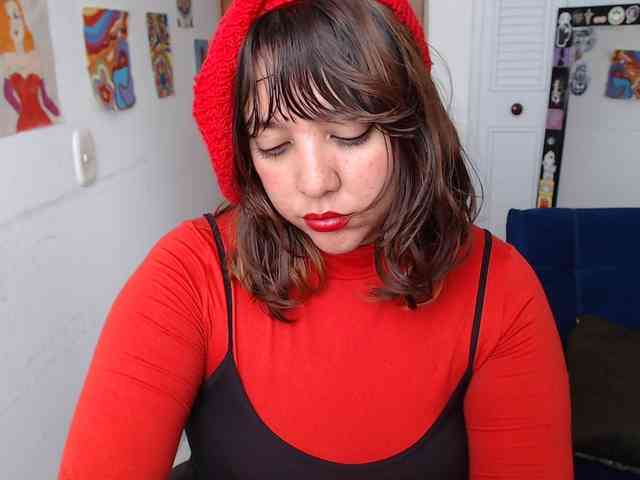 NanaBela webcam