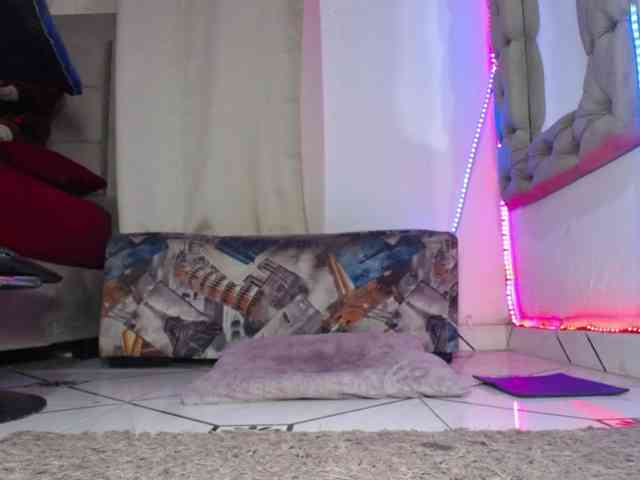 SHANNEN Sex Cam Show