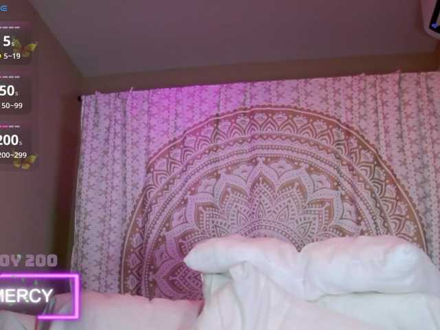 nikitasunris3 live cam on BongaCams