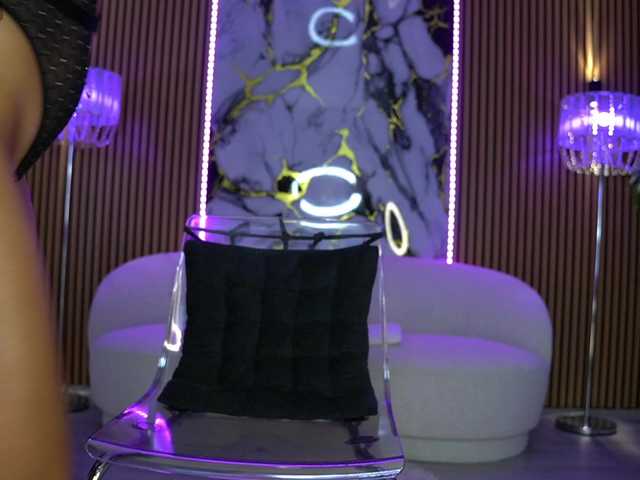 anneswhite live cam on BongaCams