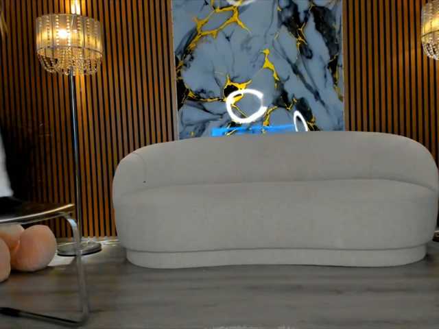 anneswhite live cam on BongaCams