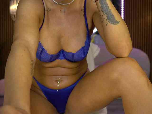 Modelo: anneswhite