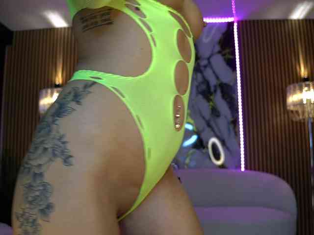 AnnesWhite webcam