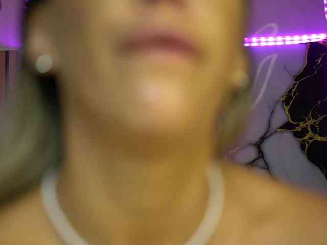 Modelo: anneswhite