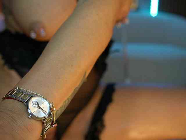 AnnesWhite webcam