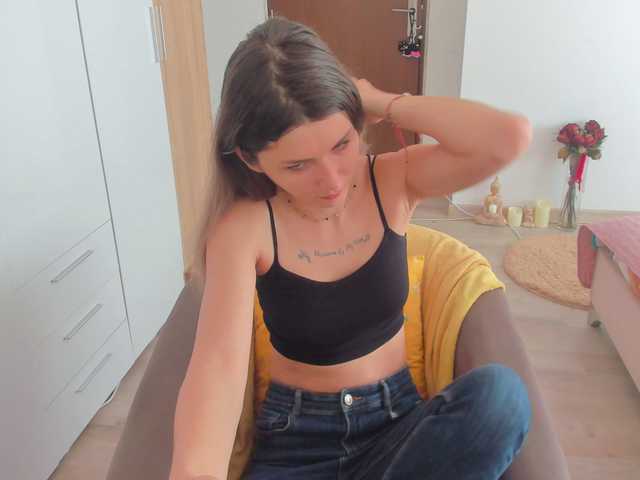 mariemarie03 live cam on BongaCams