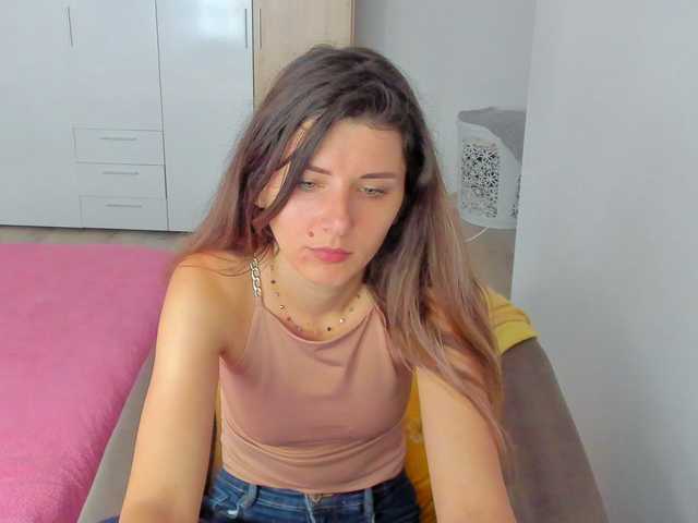 mariemarie03 live cam on BongaCams