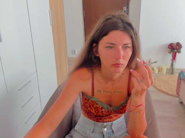 mariemarie03 live cam on BongaCams