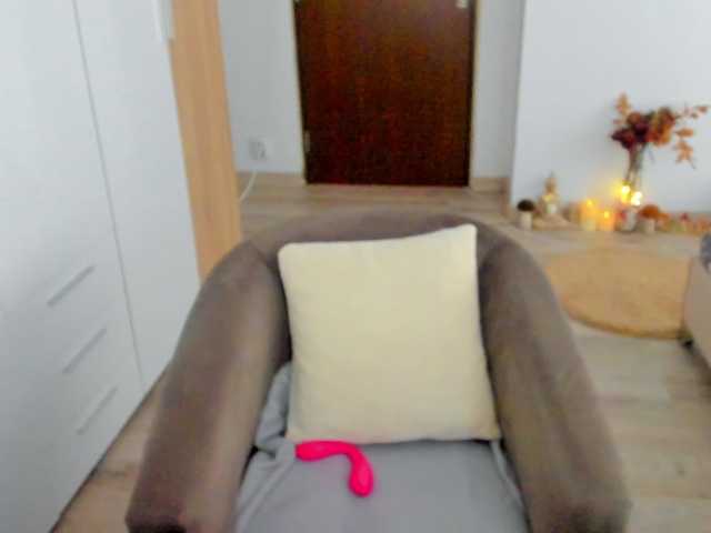 mariemarie03, en vivo ahora en BongaCams