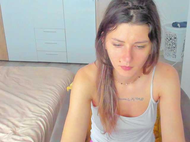 mariemarie03's BongaCams show and profile