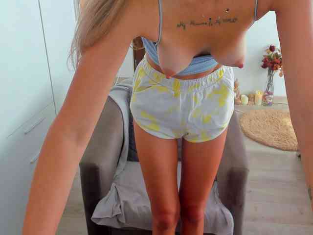 mariemarie03 webcam