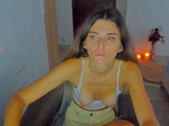 mariemarie03 webcam