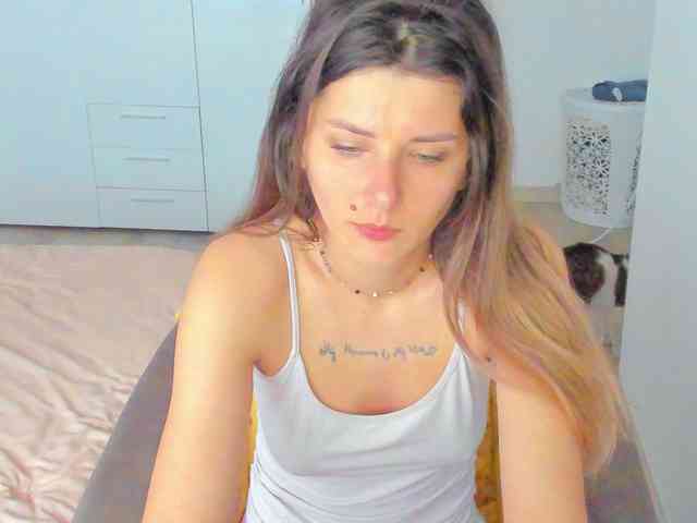mariemarie03 webcam