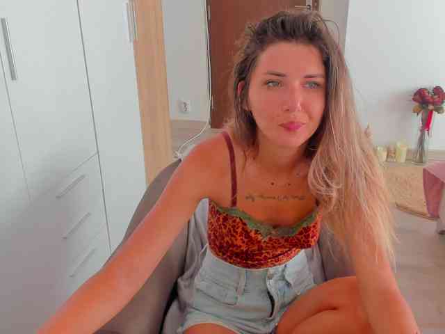mariemarie03 webcam