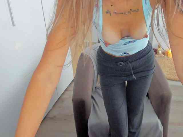 mariemarie03 webcam
