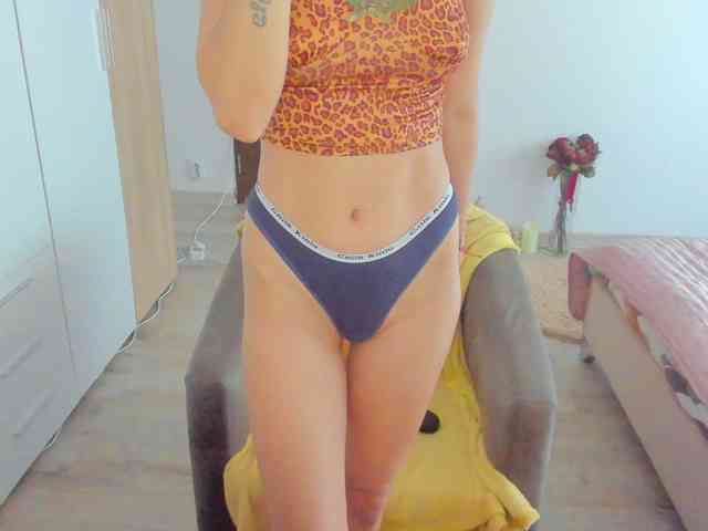 mariemarie03 webcam